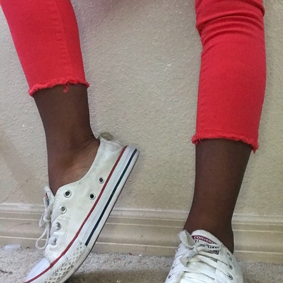 Red low-rise jeans. Very functional! - Picture 5 of 5